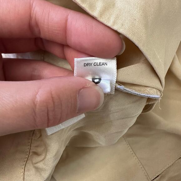 Ann Taylor Women’s Silk Blend Cowl Neck Blouse Size 6 Beige Champagne Sleeveless - Picture 8 of 8
